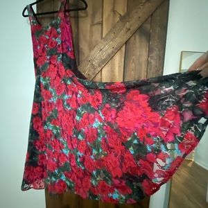 Anthropologie Traci Reese Gorgeous lace gown. Excellent condition.